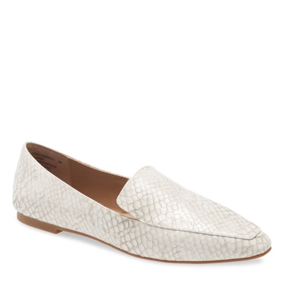 Steve Madden Shoes - STEVE Madden Gemmy Off White Faux Snakeskin Pointed Toe Loafers | Size 8.5